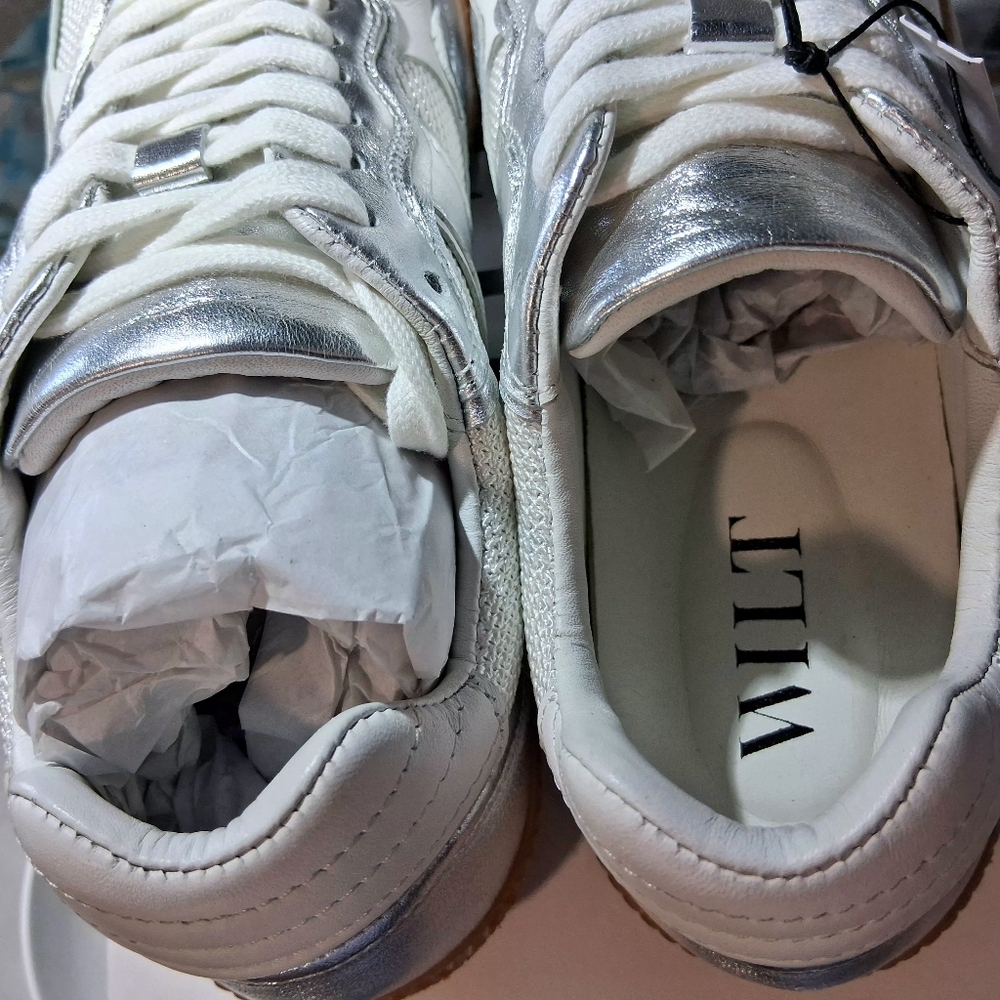 WILT Sneakers Women's Size 10 Silver Metallic Gum Sole BRAND-NEW w/tag/box - Picture 5 of 10